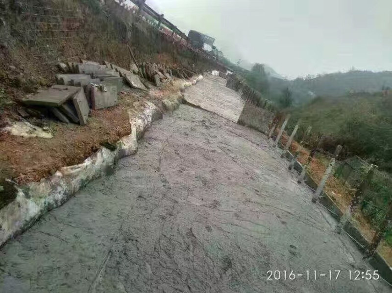 道路加寬