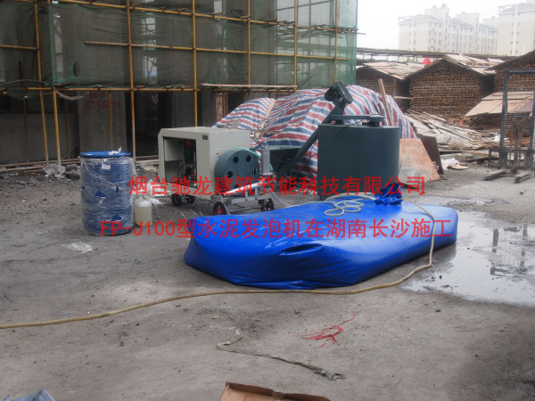 煙臺馳龍水泥發泡泵送機FP-J100.湖南長沙施工現場2